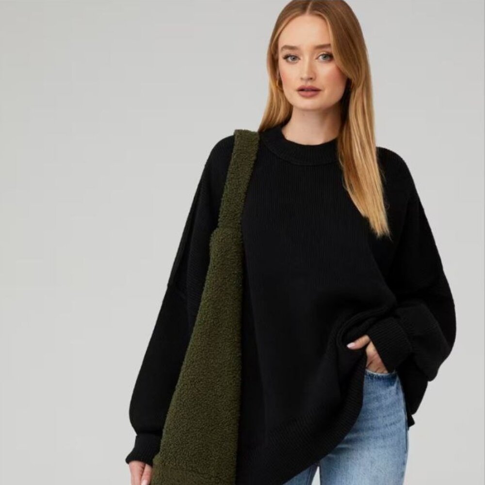$128 Free People Women’s Black Easy Street Tunic Sweater Size S